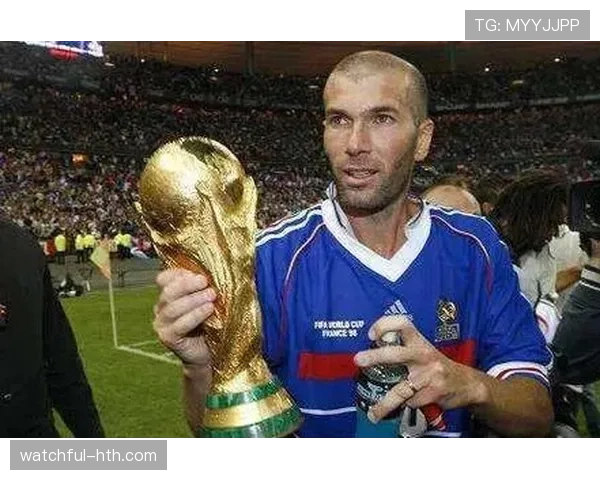 齐达内欧洲杯上演历史性表现，引爆新一轮足球热潮